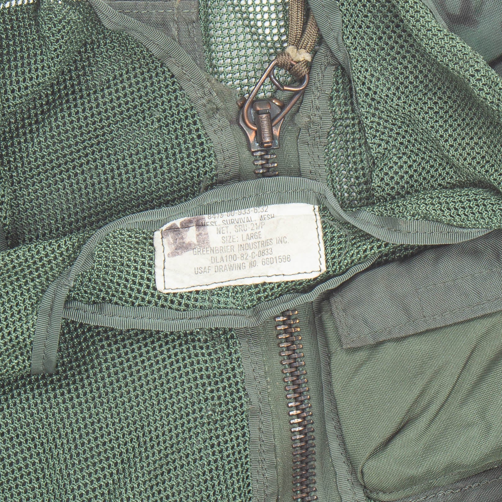 80s US Air Force SRU-21/P Survival Vest - Image 3