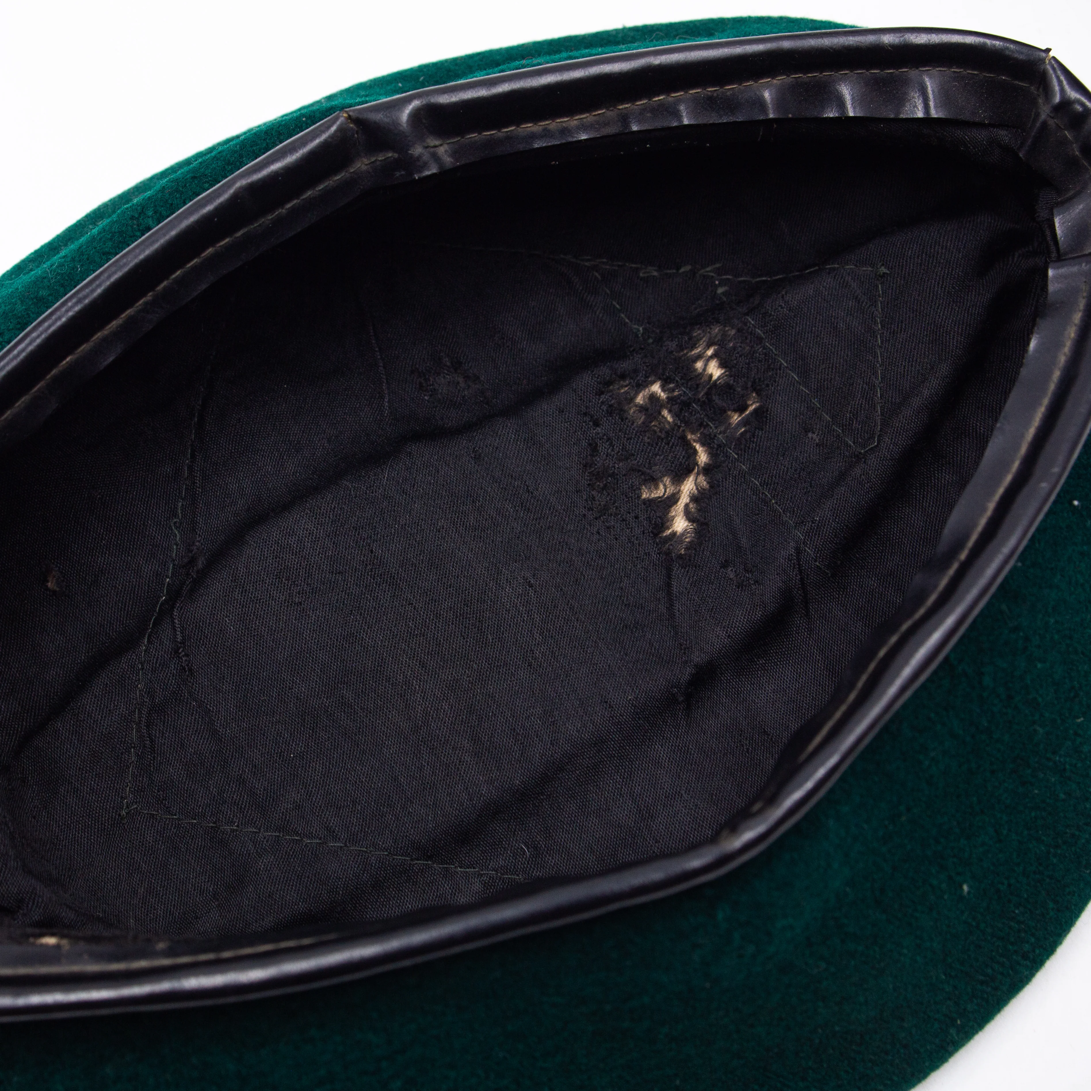 Original 60s Vietnam War Vietnamese Tailor-Made Green Wool Beret - Image 3